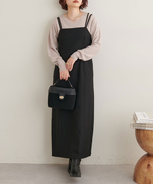 natural couture(ナチュラルクチュール)の「プチプラカシミアタッチVネックニット(ニット/セーター・レディース・ベージュ/ピンク/グリーン/ブラック/オフホワイト・FREE)」の7枚目の写真