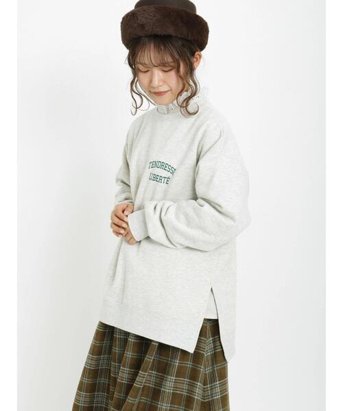 Samansa Mos2(サマンサ モスモス)の「裏起毛胸ロゴプリントスウェット(Tシャツ/カットソー・レディース・サックスブルー/グレー/ブラウン/ネイビー・フリ-)」の5枚目の写真