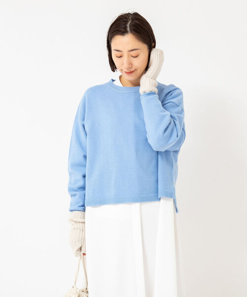 NOLLEY’S(ノーリーズ)の「ウォッシャブルカシミヤ混クロップドプルオーバーニット(ニット/セーター・レディース・ライトグレー/オフホワイト/サックスブルー・FREE)」の1枚目の写真