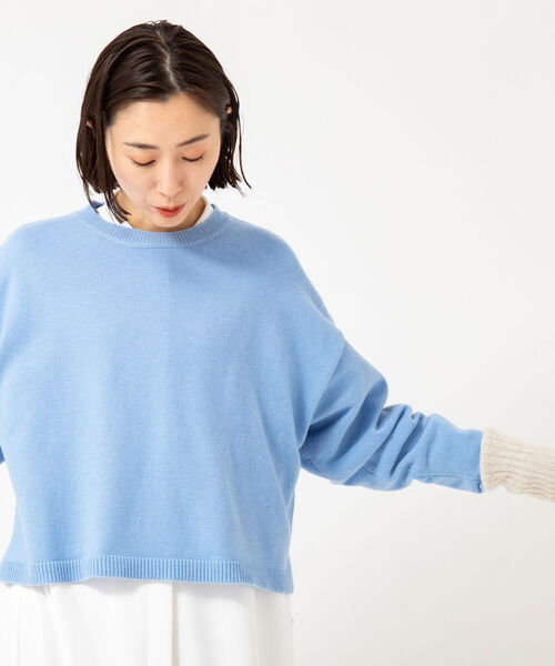 NOLLEY’S(ノーリーズ)の「ウォッシャブルカシミヤ混クロップドプルオーバーニット(ニット/セーター・レディース・ライトグレー/オフホワイト/サックスブルー・FREE)」の10枚目の写真