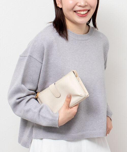 NOLLEY’S(ノーリーズ)の「ウォッシャブルカシミヤ混クロップドプルオーバーニット(ニット/セーター・レディース・ライトグレー/オフホワイト/サックスブルー・FREE)」の9枚目の写真