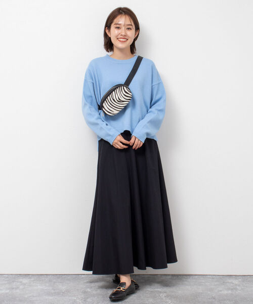 NOLLEY’S(ノーリーズ)の「ウォッシャブルカシミヤ混クロップドプルオーバーニット(ニット/セーター・レディース・ライトグレー/オフホワイト/サックスブルー・FREE)」の12枚目の写真