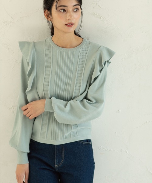 OPAQUE.CLIP(オペークドットクリップ)の「◆肩フリル変わり織りデザインニット(ニット/セーター・レディース・ナチュラル/グリーン系/ネイビー・38)」の3枚目の写真