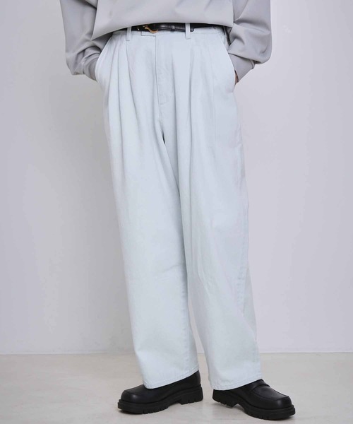 ADAM ET ROPE'（アダムエロペ）の「ブリーチ ワイド 3タック ワイドデニムパンツ/サステナブル（デニムパンツ・メンズ・ホワイト系その他4/ブラック・M/L/S）」の3枚目の写真