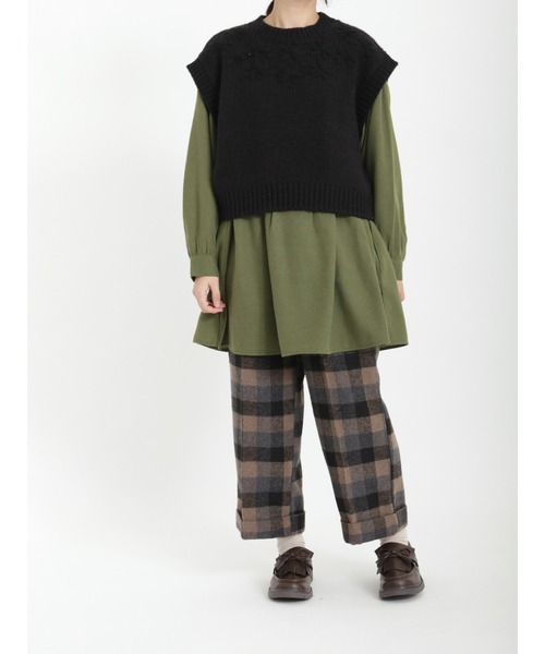 Samansa Mos2（サマンサ モスモス）の「【リサイクルヤーン】切替クルーネックチュニック（チュニック・レディース・グレー/サックスブルー/グリーン/ベージュ/チャコール・ﾌﾘ-）」の10枚目の写真