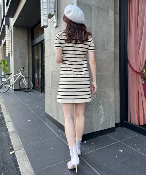 EIMY ISTOIRE(エイミーイストワール)の「eimyクラシックボーダーニットミニワンピース(ワンピース・レディース・ホワイト/ベージュ/ピンク・FREE)」の7枚目の写真
