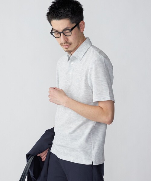 SHIPS（シップス）の「【WEB限定】SHIPS: 吸水速乾・UVケア Drymix（R）ワンポイントロゴ レギュラーカラー ポロシャツ（ポロシャツ・メンズ・ライトグレー/ネイビー/ブラック/ベージュ/ブルー/ダークグレー/ロイヤルブルー/ライトブルー/グレー・XX-LARGE/X-LARGE/LARGE/SMALL/MEDIUM）」の18枚目の写真