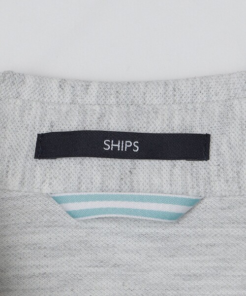 SHIPS（シップス）の「【WEB限定】SHIPS: 吸水速乾・UVケア Drymix（R）ワンポイントロゴ レギュラーカラー ポロシャツ（ポロシャツ・メンズ・ライトグレー/ネイビー/ブラック/ベージュ/ブルー/ダークグレー/ロイヤルブルー/ライトブルー/グレー・XX-LARGE/X-LARGE/LARGE/SMALL/MEDIUM）」の17枚目の写真