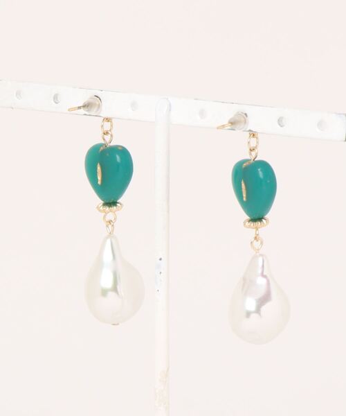 tone(トーン)の「【-lensa-】チェコハート×パールピアス(MA)(ピアス(両耳用)・レディース・グリーン・FREE)」の7枚目の写真