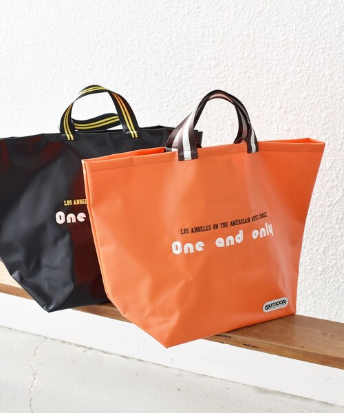 OUTDOOR PRODUCTS(アウトドアプロダクツ)の「*OUTDOOR エンブロイダリー トート ◆(トートバッグ・レディース・ブラック/オレンジ・ONE SIZE)」の2枚目の写真