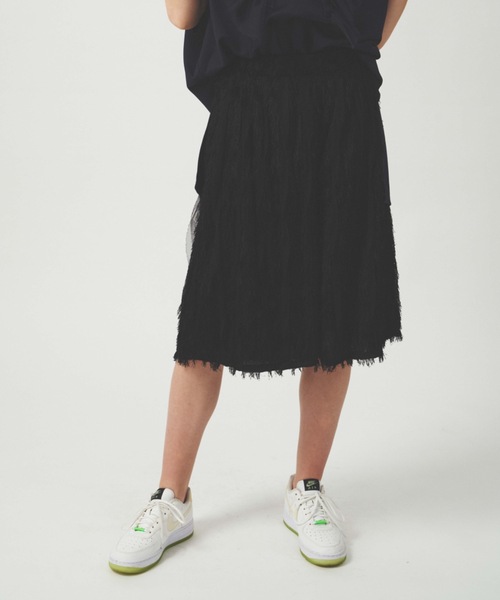 LA BELLE ETUDE(ラベルエチュード)の「チュール×フリンジハーフパンツ(その他パンツ・レディース・ホワイト/ブラック・FREE)」の4枚目の写真