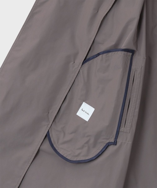 Paul Smith（ポールスミス）の「リラクシングテクスチャー ロングトレンチコート / 133115 088Y（トレンチコート・メンズ・グレイッシュベージュ/ダークブルー・LARGE/MEDIUM）」の4枚目の写真
