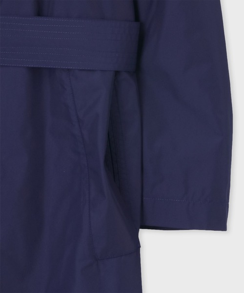 Paul Smith（ポールスミス）の「リラクシングテクスチャー ロングトレンチコート / 133115 088Y（トレンチコート・メンズ・グレイッシュベージュ/ダークブルー・LARGE/MEDIUM）」の9枚目の写真