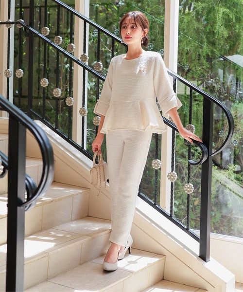 familiar ホワイトトップスとブラックパンツセット　新品 セール】[ セレモニー ] [ 低身長向けサイズ ] 選べるスカート