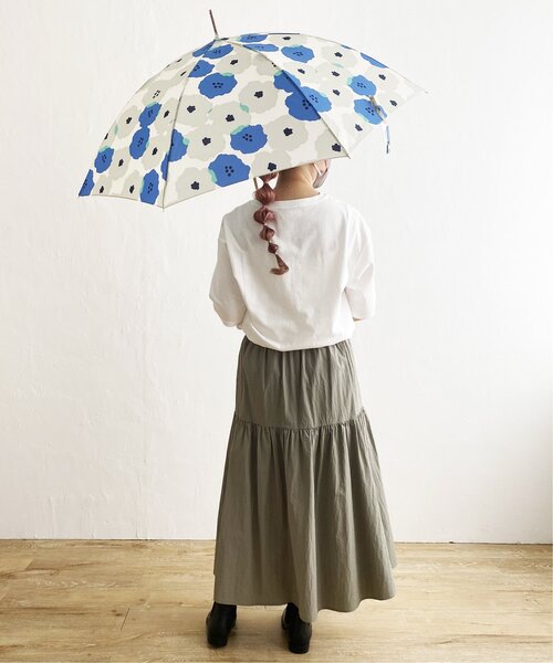 LBC(エルビーシー)の「【撥水】Wpc. ピオニ長傘(長傘・レディース・イエロー系/スカイブルー/レッド・FREE)」の4枚目の写真