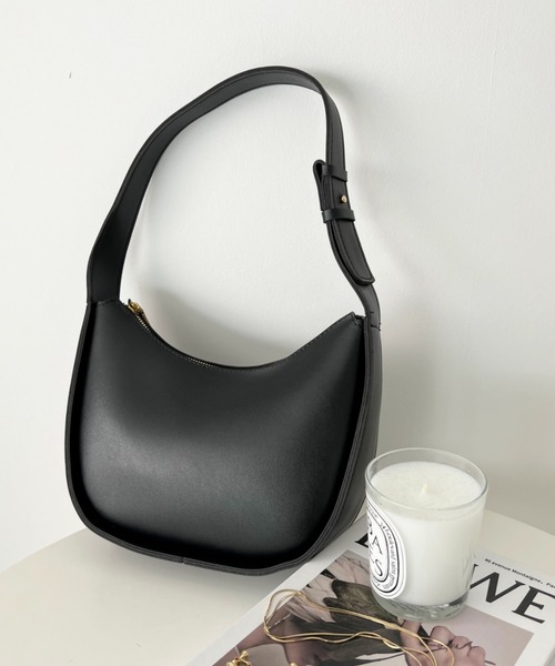 moment+（モーメントプラス）の「【累計販売枚数1万枚突破！】ワンハンドルハーフムーンハンドバッグ（ハンドバッグ・レディース・ブラック/ブラウン/アイボリー・FREE）」の15枚目の写真