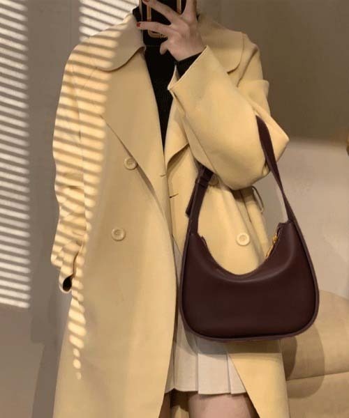 moment+（モーメントプラス）の「【累計販売枚数1万枚突破！】ワンハンドルハーフムーンハンドバッグ（ハンドバッグ・レディース・ブラック/ブラウン/アイボリー・FREE）」の18枚目の写真