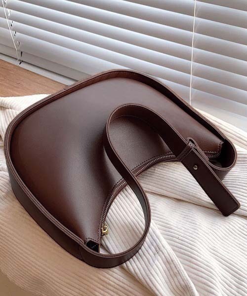 moment+（モーメントプラス）の「【累計販売枚数1万枚突破！】ワンハンドルハーフムーンハンドバッグ（ハンドバッグ・レディース・ブラック/ブラウン/アイボリー・FREE）」の21枚目の写真