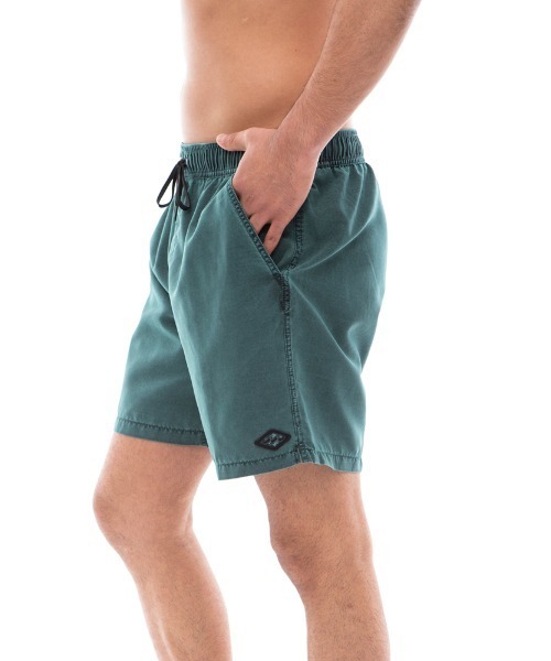 BILLABONG(ビラボン)の「BILLABONG メンズ 【LAYBACK】 ALL DAY OVD LAYBACK ボードショーツ/サーフトランクス 【2023年春夏モデル】/ビラボンウエストゴム水着(水着・メンズ・レッド系その他/パープル/グリーン/ブラック/ネイビー・MEDIUM/LARGE/SMALL)」の18枚目の写真