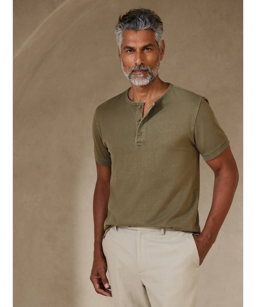 【セール】BANANA REPUBLIC FACTORY STORE サマーウォッシュヘンリーTシャツ（Tシャツ/カットソー）｜BANANA