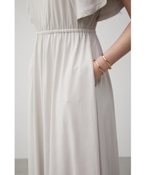 AZUL by moussy（アズールバイマウジー）の「【トライファンクション】 ICE CLEAN FLARE SLEEVE OP/アイスクリーンフレアスリーブワンピース（ワンピース・レディース・ブラック/ライトグリーン/ライトグレー・SMALL/MEDIUM）」の21枚目の写真