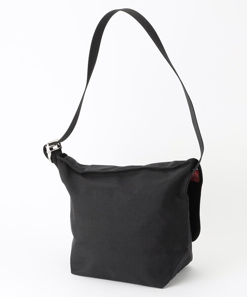 Manhattan Portage(マンハッタンポーテージ)の「Manhattan Portage/マンハッタンポーテージ 【FREAK'S STORE限定販売】 MP1606VUSA/ショルダーバッグ(ショルダーバッグ・メンズ・ブラック・フリ-)」の4枚目の写真