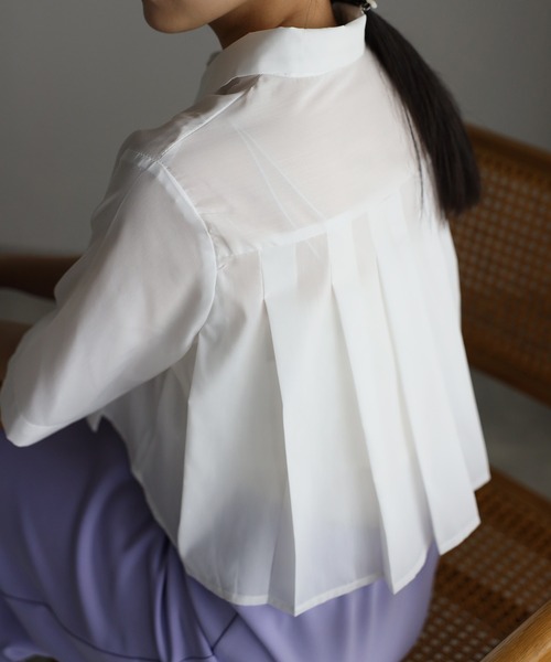 r.（アールドット）の「クロップド プリーツブラウス（シャツ/ブラウス・レディース・ホワイト/ブラック/ブルー/グレー・FREE）」の22枚目の写真