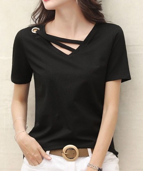 deux amour(ドゥーザムール)の「VネックアシメデザインハトメTシャツ(Tシャツ/カットソー・レディース・ホワイト/ブラック/グレー/イエロー/グリーン・FREE)」の11枚目の写真