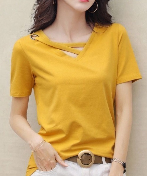 deux amour(ドゥーザムール)の「VネックアシメデザインハトメTシャツ(Tシャツ/カットソー・レディース・ホワイト/ブラック/グレー/イエロー/グリーン・FREE)」の18枚目の写真