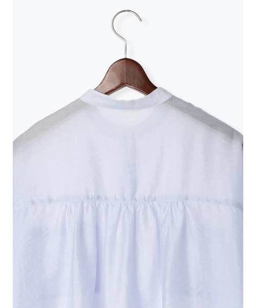 Te chichi（テチチ）の「シアーバンドカラーチュニックシャツ（シャツ/ブラウス・レディース・オフホワイト/ブルー/ブラウン・F）」の9枚目の写真