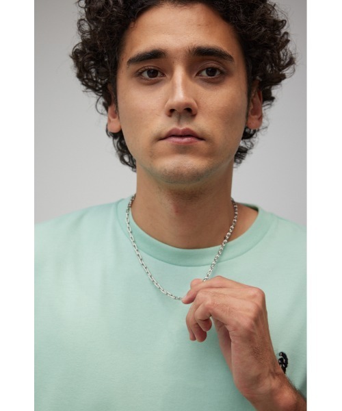 AZUL by moussy（アズールバイマウジー）の「Uチェーンネックレス（ネックレス・メンズ・シルバー・FREE）」の6枚目の写真