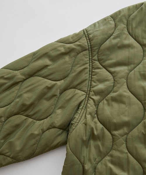 ADAM ET ROPE'（アダムエロペ）の「《2点セット》M-65 ビッグシルエット モッズコート / コート＆中綿ライナーセット / ライナー取り外し可能 / ユニセックス（モッズコート・メンズ・カーキ/ホワイト系その他6/レンガ/ベージュ系その他2・S/M/L）」の21枚目の写真