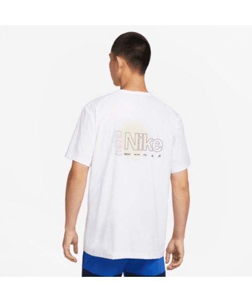 NIKE（ナイキ）の「《NIKEアパレル》DF UV HYVERSE SPNT S/Sﾄｯﾌﾟ（Tシャツ/カットソー・メンズ・ライトグリーン/ブラック/ホワイト・L/XL/M/S）」の6枚目の写真