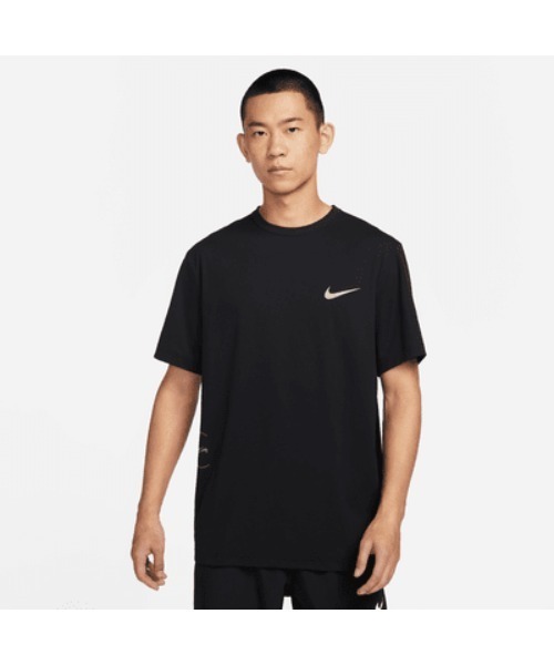 NIKE（ナイキ）の「《NIKEアパレル》DF UV HYVERSE SPNT S/Sﾄｯﾌﾟ（Tシャツ/カットソー・メンズ・ライトグリーン/ブラック/ホワイト・L/XL/M/S）」の19枚目の写真