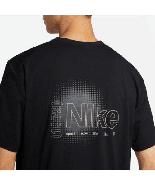 NIKE（ナイキ）の「《NIKEアパレル》DF UV HYVERSE SPNT S/Sﾄｯﾌﾟ（Tシャツ/カットソー・メンズ・ライトグリーン/ブラック/ホワイト・L/XL/M/S）」の21枚目の写真