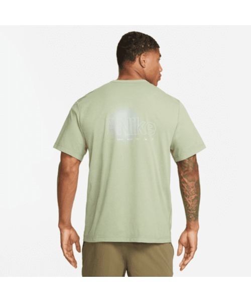 NIKE（ナイキ）の「《NIKEアパレル》DF UV HYVERSE SPNT S/Sﾄｯﾌﾟ（Tシャツ/カットソー・メンズ・ライトグリーン/ブラック/ホワイト・L/XL/M/S）」の13枚目の写真