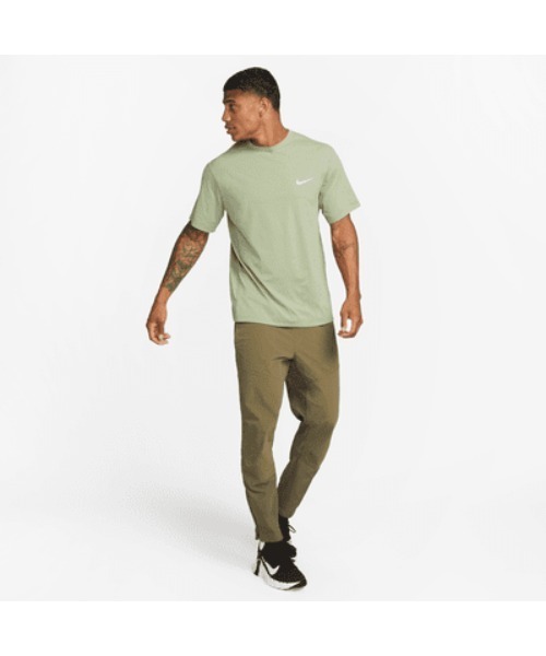 NIKE（ナイキ）の「《NIKEアパレル》DF UV HYVERSE SPNT S/Sﾄｯﾌﾟ（Tシャツ/カットソー・メンズ・ライトグリーン/ブラック/ホワイト・L/XL/M/S）」の15枚目の写真