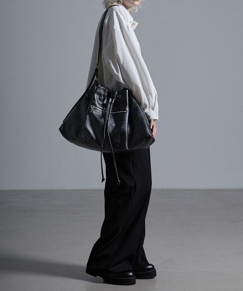 Loose/ルース（ルース）の「ドローコードビッグ巾着ショルダーバッグ（ショルダーバッグ・メンズ・グリーン/シルバーグレー/ブラック・FREE）」の13枚目の写真