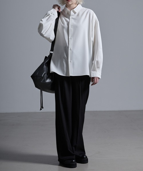 Loose/ルース（ルース）の「ドローコードビッグ巾着ショルダーバッグ（ショルダーバッグ・メンズ・グリーン/シルバーグレー/ブラック・FREE）」の11枚目の写真