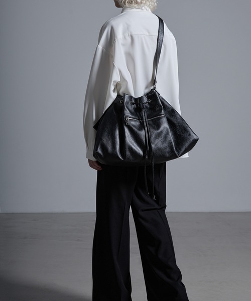 Loose/ルース（ルース）の「ドローコードビッグ巾着ショルダーバッグ（ショルダーバッグ・メンズ・グリーン/シルバーグレー/ブラック・FREE）」の15枚目の写真