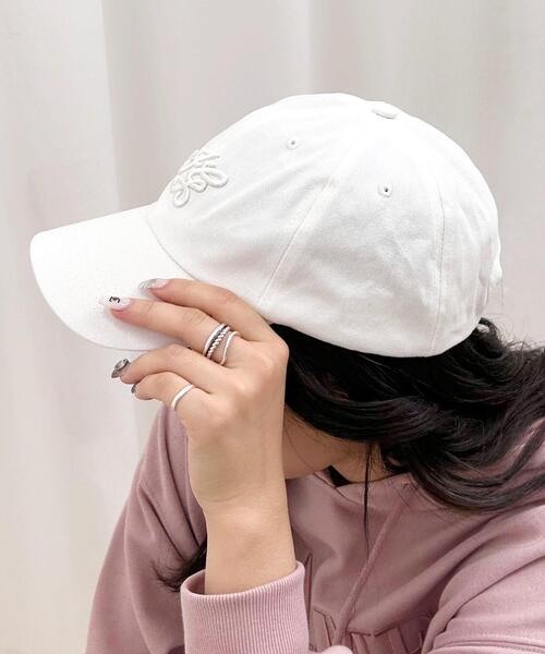 INGNI(イング)の「刺しゅうロゴキャップ(キャップ・レディース・ブラック/ベージュ/オフホワイト・ONE SIZE)」の13枚目の写真