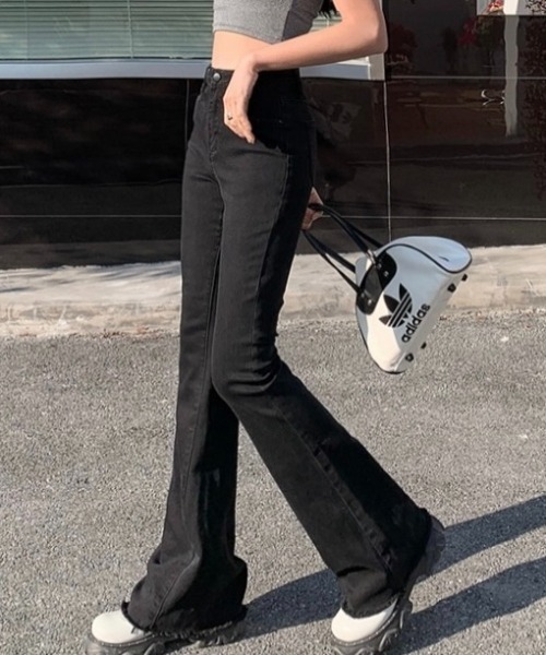 【美品✨ビブパンツ✨レディース L】ESTIVO ナイロン デニム パンツ DIAVEL ジーンズ デニム デニムパンツ 新色追加/刺繍バタフライ