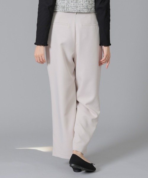 Honeys(ハニーズ)の「タックパンツ(その他パンツ・レディース・グレイッシュベージュ/チャコールグレー/ブラック・L/M/S/LL/SS)」の21枚目の写真