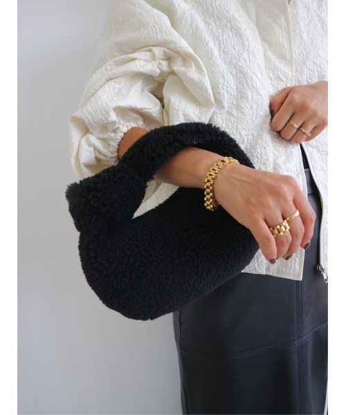 TRUNC（トランクエイティーエイト）の「MOKOMOKO Boa Round Bag（ハンドバッグ・レディース・ブラウン/ブラック/ミント・FREE）」の11枚目の写真