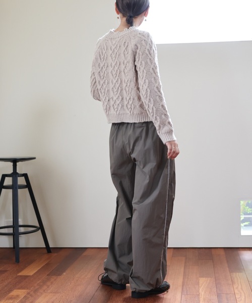 ULEULA（ウルア）の「柄編みニットカーディガン（カーディガン/ボレロ・レディース・アイボリー/ブラック/グレイッシュベージュ・FREE）」の15枚目の写真