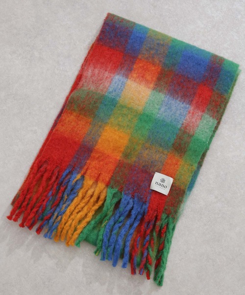 NANO universe（ナノユニバース）の「WEB限定/シャギーチェック太フリンジボリュームマフラー（マフラー・レディース・サックスブルー/イエロー/レッド/グリーン・FREE）」の5枚目の写真