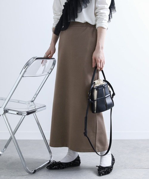 n'OrLABEL（ノアールレーベル）の「『ナローシルエットロングスカート』（スカート・レディース・ブラック/モカ・2/1）」の12枚目の写真