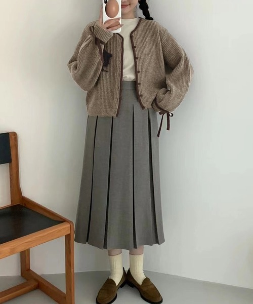 Girly Doll(ガーリードール)の「リボン袖ニットカーディガン(カーディガン/ボレロ・レディース・オフホワイト/ブラウン/グレー/ブラック・FREE)」の12枚目の写真