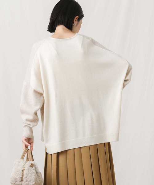 Gready Brilliant(グレディブリリアン)の「Rac30Vネックバイカラーニット(ニット/セーター・レディース・ベージュ/チャコールグレー・FREE)」の17枚目の写真