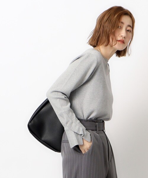 OPAQUE.CLIP（オペークドットクリップ）の「◆≪S-LLsize≫ 袖口フリル ボートネックニット【洗濯機洗い可】（ニット/セーター・レディース・ライトベージュ/レッド系1/グレー/ブラック・40/36/38/42）」の16枚目の写真